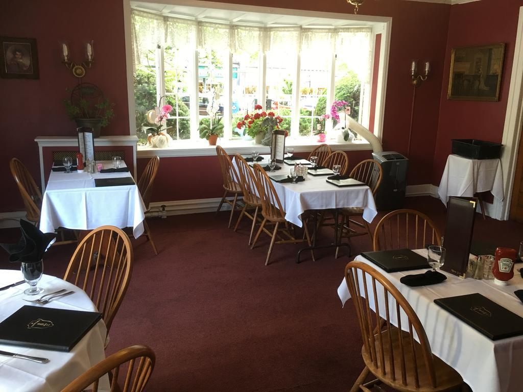 The Tunnicliff Inn Cooperstown Eksteriør billede